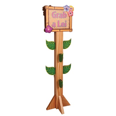 3-D Lei Station Prop