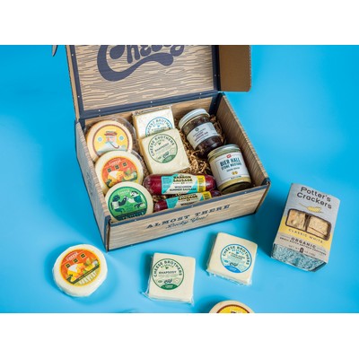 Cheese Bros. Deluxe Charcuterie Gift Box Pack