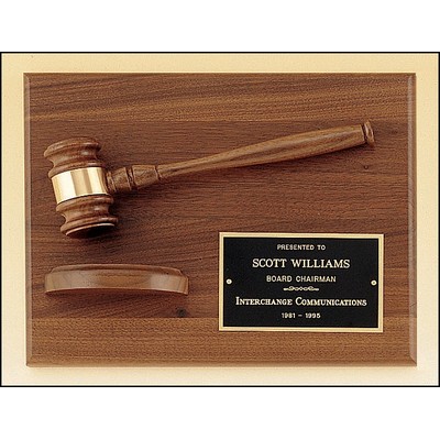 American Walnut Plaque w/Walnut Gavel