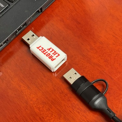 Bolt USB Privacy Adapter