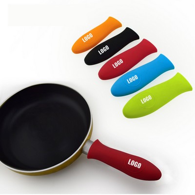 Heat resistant silicone handle cover