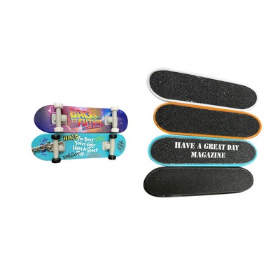 Mini Plastic Finger Skateboard