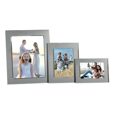 Silhouette Design 8 x 10 Bright Polished Metal Non Tarnish Frame