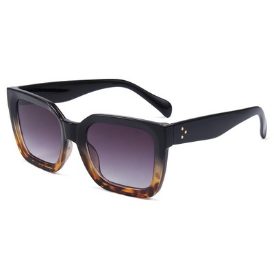 Sunglasses - Gradient Smoke Lenses - Black Frames