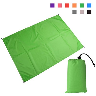 Portable Outdoor Mat: Easy-Fold Design for On-the-Go Comfort