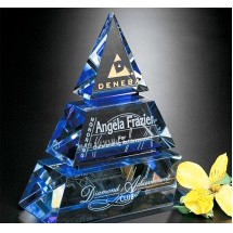 Accolade Pyramid 8"