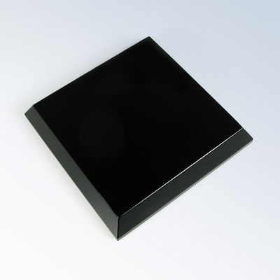 Black Beveled Base