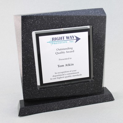 Global 4 Award (9-1/4"x 8-3/4"x 2")