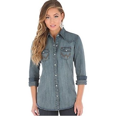 Wrangler® Women's Denim Blue Long Sleeve Western Snap Shirt