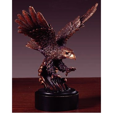 Gallery Style Eagle Trophy (7"x7½")