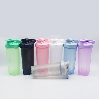 Plastic Large Capacity Shaking Cup 23oz Sports Water Shaker