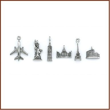 Set of 4 Travel Stock Wine Charm On Card